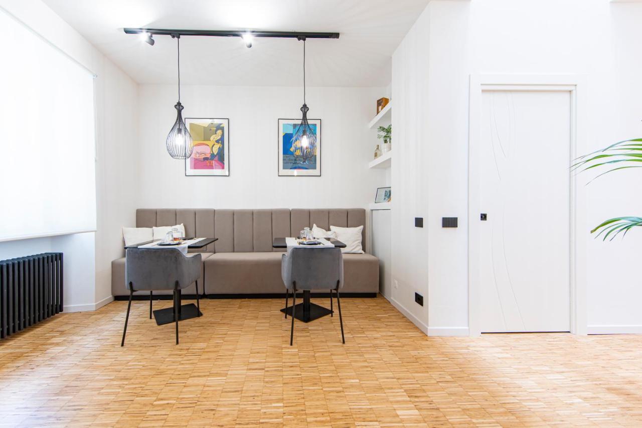 Cavaedium Guest House Arona Bagian luar foto
